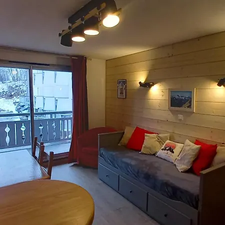 T1 Les 2 Alpes Le Kandahar Apartment *